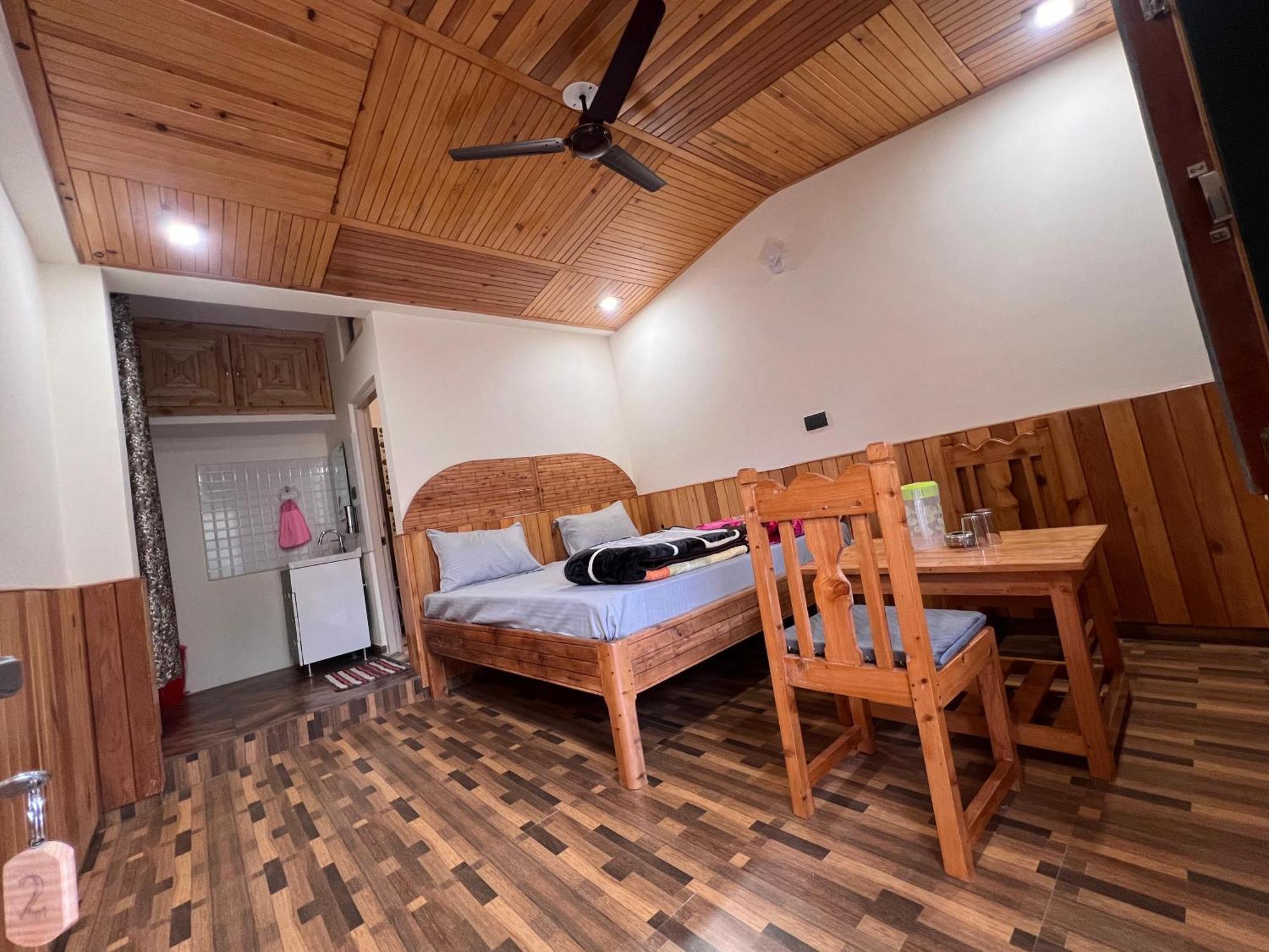 Binsar Royal Homestay Dhaulchhina, Almora Bagian luar foto